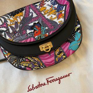 Salvatore Ferragamo Crossbody BRAND NEW